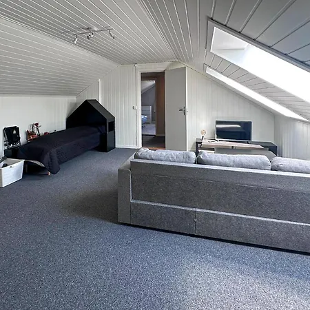 4 Bedroom Cozy In 別荘 ファールスン
